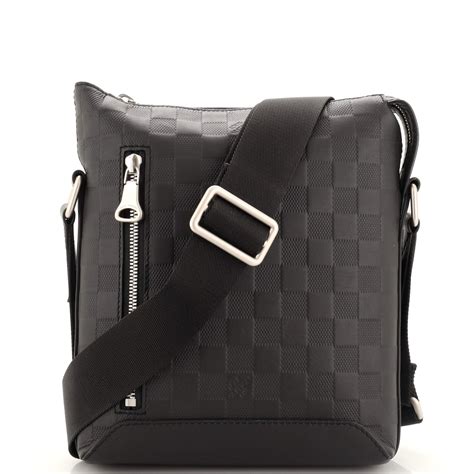 Louis Vuitton Discovery BB Messenger Bag 